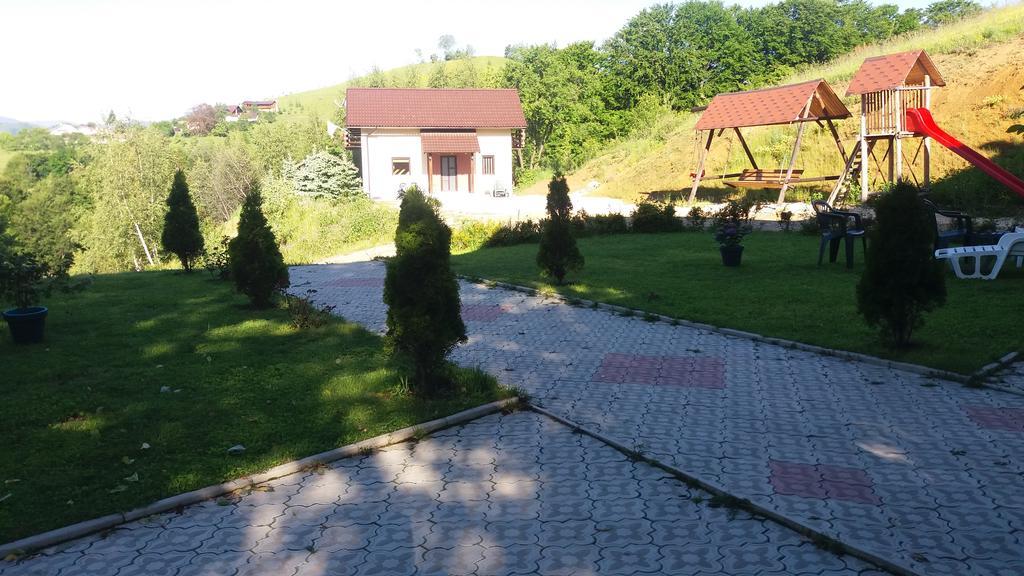 Cabana 7 Brazi Poiana Mărului Buitenkant foto