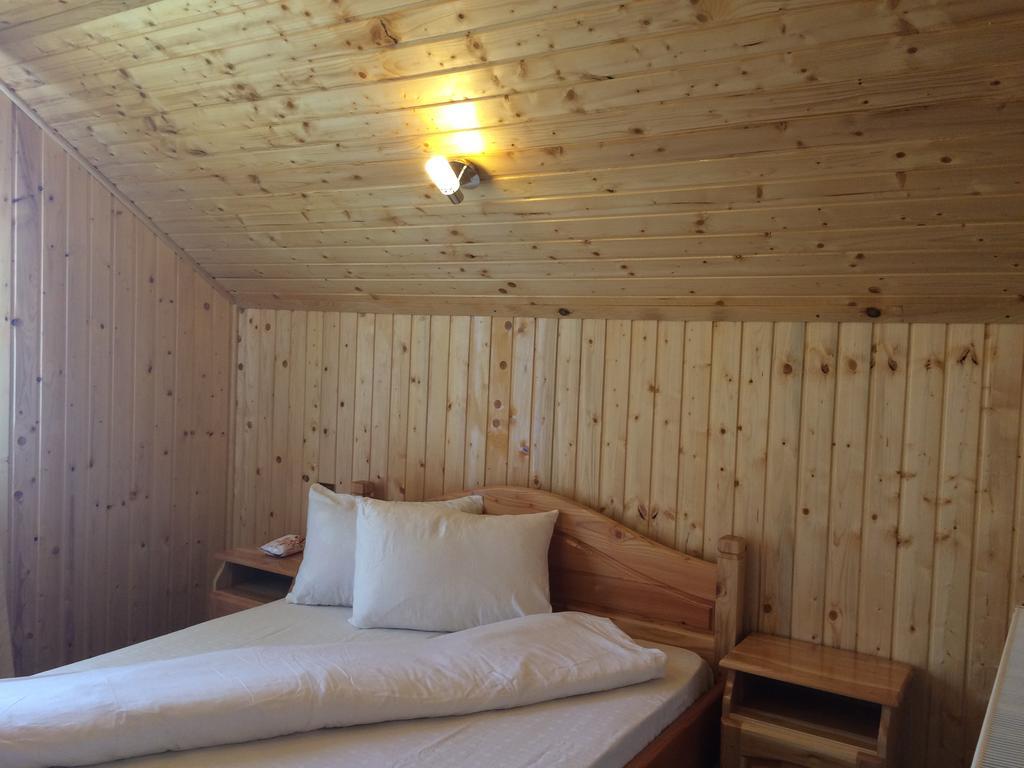 Cabana 7 Brazi Poiana Mărului Buitenkant foto